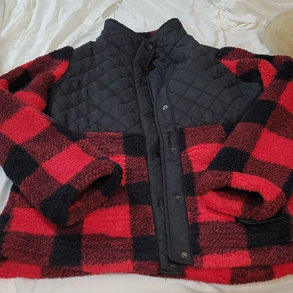 Steve Madden Jackets & Blazers - Steve madden fleece/sherpa like jacket nwt